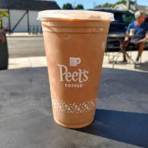Low Sugar and Zero Sugar Drinks at Peet's - iced coffee - Copy