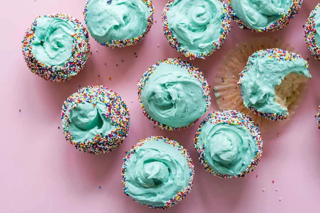 9 of The Best Sugar Free Store-Bought Cake Frostings